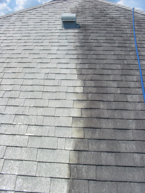 Roof Cleaning In Des Moines Ia